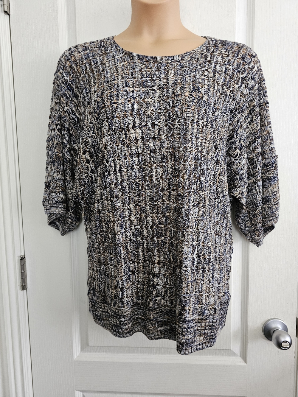 Dress Barn NWT 2X Multi-Color Open Weave Short Sleeve Sweater